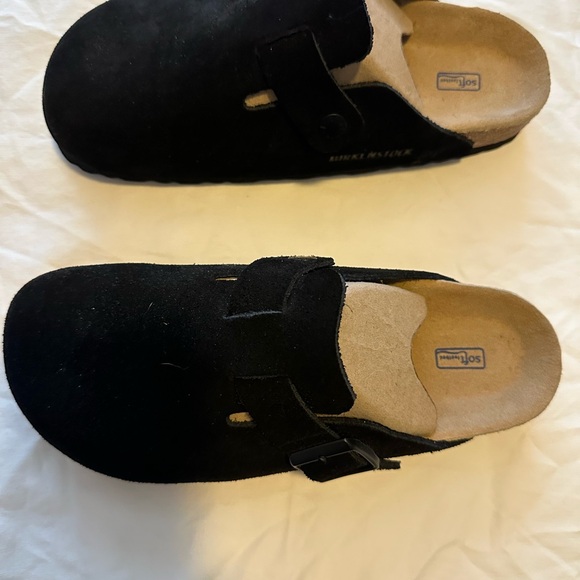 Birkenstock Black Boston BS Size 38 Soft Footbed
Suede Never Worn Size 7 Regular - Picture 7 of 8